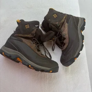 Mens Brown Columbia Waterproof Omni Heat 200 Gram Insulated Boots SZ 11 Techlite