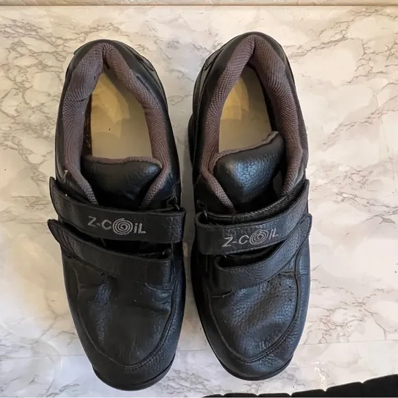 Mens Legend Velcro Z-Coil Shoes