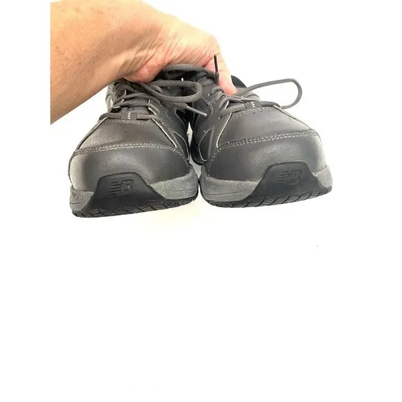 Mens New Balance 626 Gray Slip Resistant Industrial Shoes. Size 8 (2E Width).