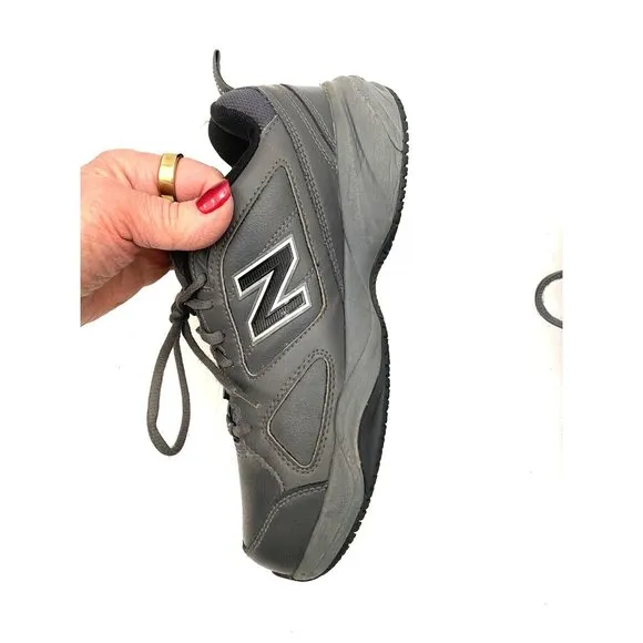 Mens New Balance 626 Gray Slip Resistant Industrial Shoes. Size 8 (2E Width).