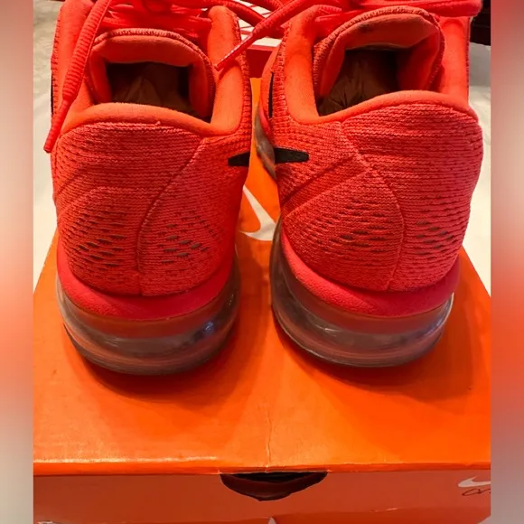 MEN’S NIKE AIR MAX 2016 in a BRIGHT CRIMSON /BLCK-UNVRSTY RD Size 7.5