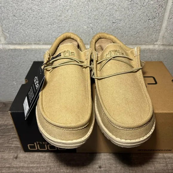 Men's Original Hey Dude Wally Chestnut Canvas Laced-Up‎ Loafer Shoes Size 8