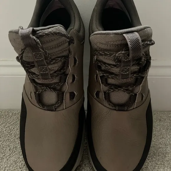 Men’s Teva Arrowood 2 waterproof lace up shoes sneakers hikers featherweight 11