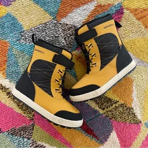 Merrell Kids Snowstorm Yellow and Black Winter Boots Size 2