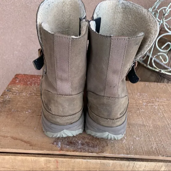Merrell Women’s Ice Pack Guide Boots