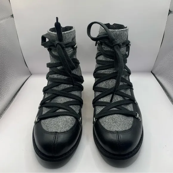 Merrell Women's Shiloh II Warm Black Leather Gray Felt Zip Boots Size 9