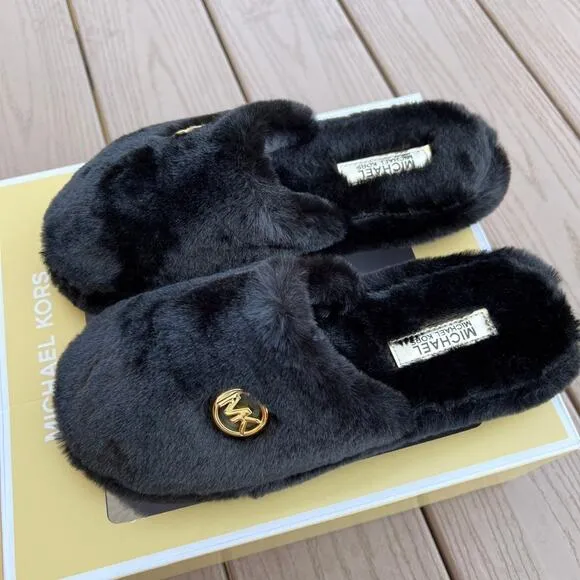 Michael Kors Alexis Closed toe Sherpa Slides Black
