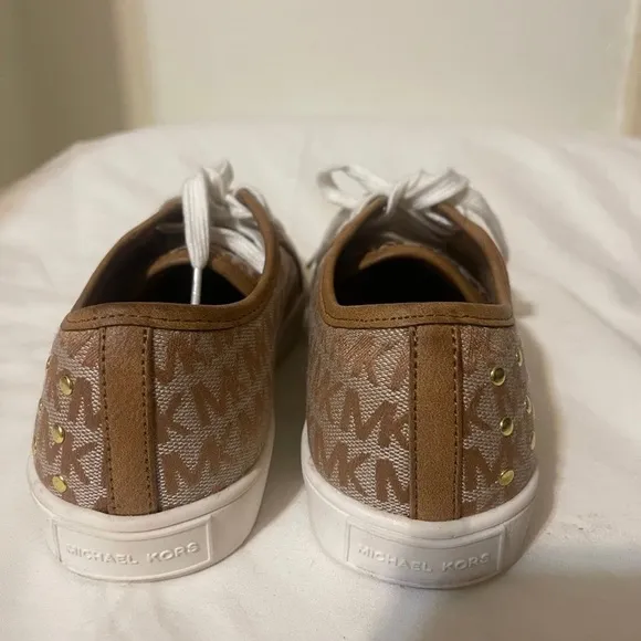 Michael‎ Kors Medici Lace MK Signature Sneakers women’s size 4 Tan/Gold