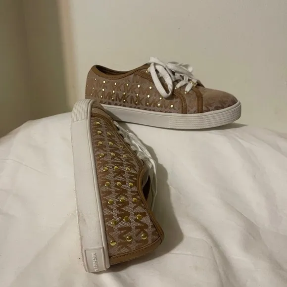 Michael‎ Kors Medici Lace MK Signature Sneakers women’s size 4 Tan/Gold