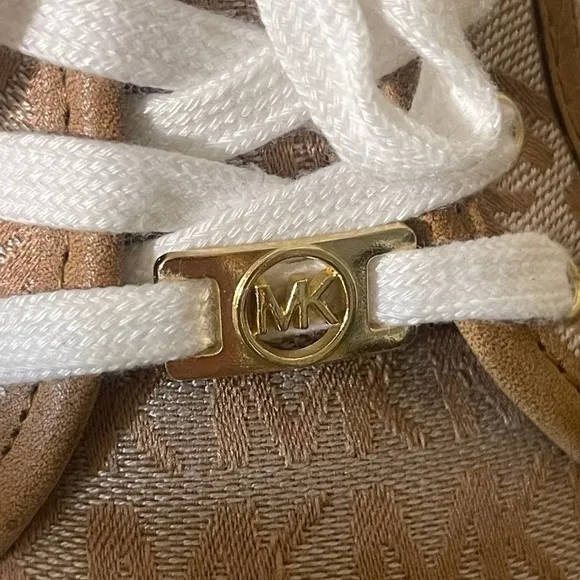 Michael‎ Kors Medici Lace MK Signature Sneakers women’s size 4 Tan/Gold