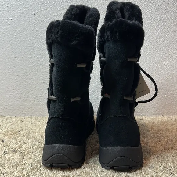 MIKN by Baffin Kamala Black Suede Winter Boots Women's size 11