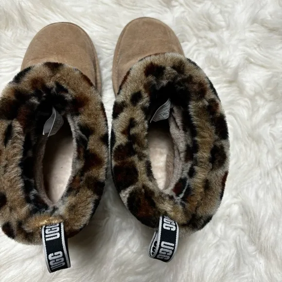 Mini Quilted Fluff Leopard Print Ugg Boots size 6 Warm Sheepskin Winter Boots