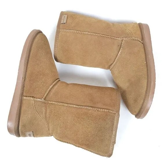 Minnetonka Genuine Sheepskin leather Women Olympia Short Boots Golden Tan size 8
