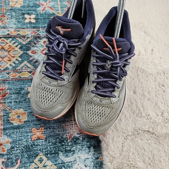 Mizuno Wave Rider 21 Womens Size 7.5 Running Shoes Gray Blue Orange