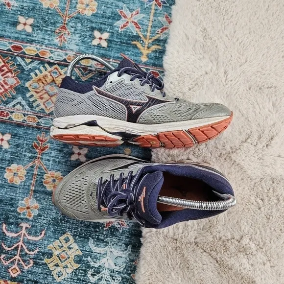 Mizuno Wave Rider 21 Womens Size 7.5 Running Shoes Gray Blue Orange