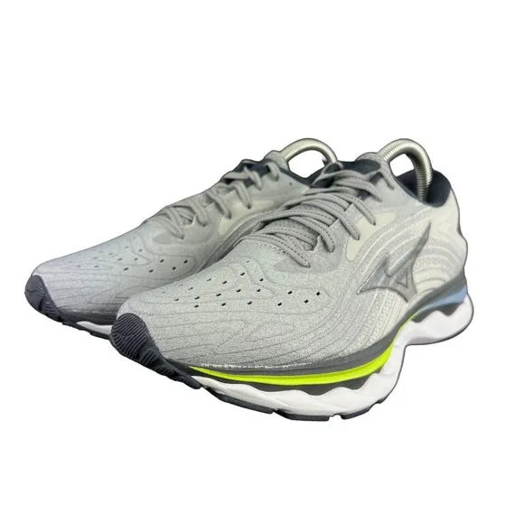 Mizuno Wave Sky 6 Ultimate Grey White Running Shoes Women's Size 9
