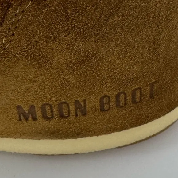 Moon Boot Icon Low Shearling Boots Tan Women’s Size EU 37/38/US 6/7