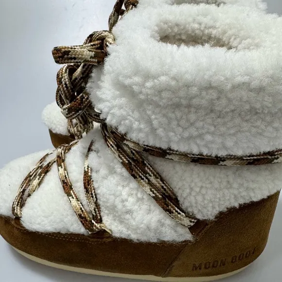 Moon Boot Icon Low Shearling Boots Tan Women’s Size EU 37/38/US 6/7