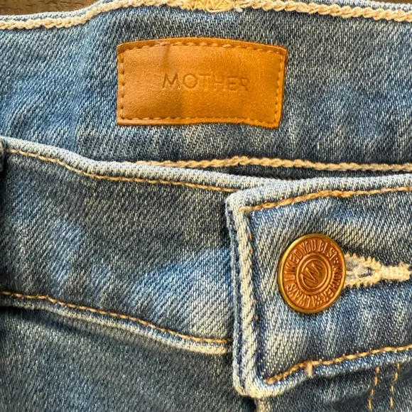 Mother The Weekender in Layover Denim Boot cut flare Mid Rise size 31