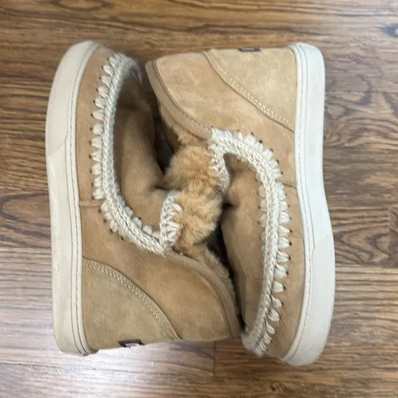 Mou Women's Tan Shearling Shoes -40