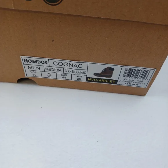 Nevados‎ men's Arkley Waterproof and Insulated boots Sz 11