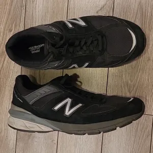 NEW BALANCE 990v5 Black Grey Colorway Sz‎ 12 Mens Shoes Sneakers USA