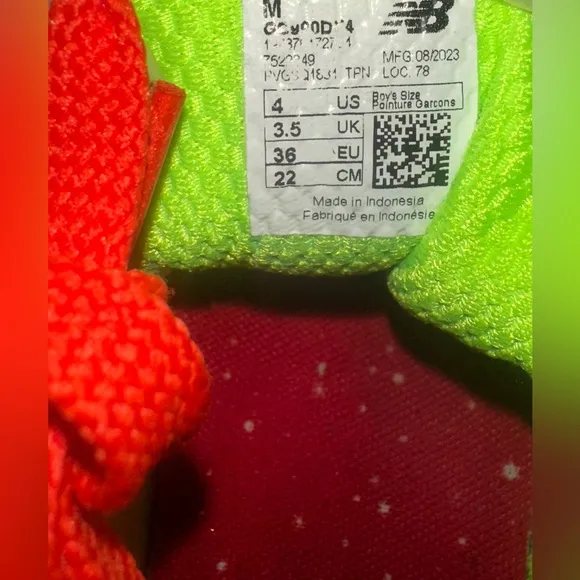 New Balance Kids' Neon Green and Red Sneakers Size 4 “Festival”