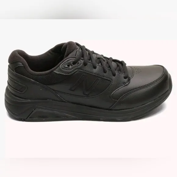 New Balance Men's 928 V3 Black Walking Shoes