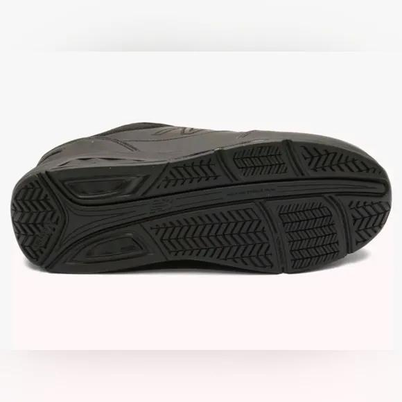 New Balance Men's 928 V3 Black Walking Shoes
