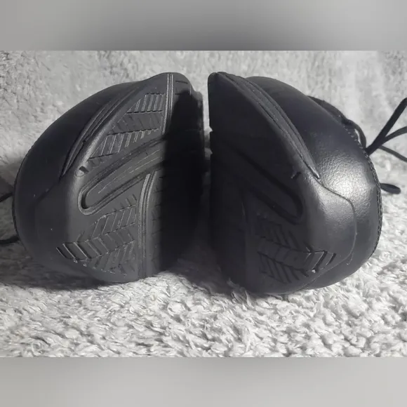New Balance Men's 928 V3 Black Walking Shoes