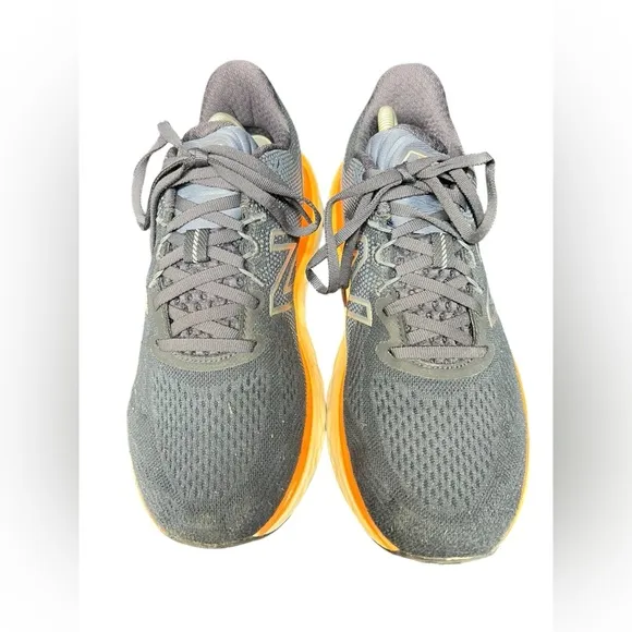 New Balance Men's Fresh Foam More V3 Running Shoes Size 9
