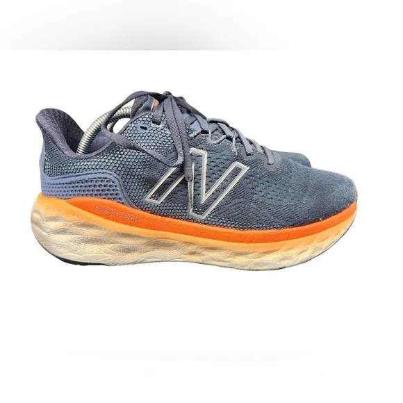 New Balance Men's Fresh Foam More V3 Running Shoes Size 9
