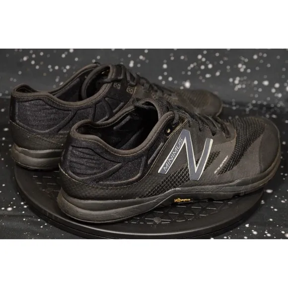 New Balance Minimus 20v5 Men's Sneakers Sz 10.5 D Black Training Shoes MX20BK5