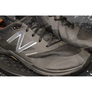 New Balance Minimus 20v5 Men's Sneakers Sz 10.5 D Black Training Shoes MX20BK5