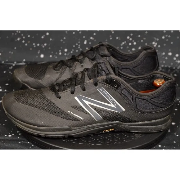 New Balance Minimus 20v5 Men's Sneakers Sz 10.5 D Black Training Shoes MX20BK5