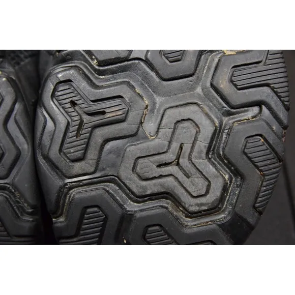 New Balance Minimus 20v5 Men's Sneakers Sz 10.5 D Black Training Shoes MX20BK5
