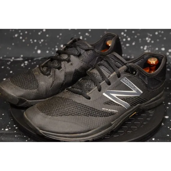 New Balance Minimus 20v5 Men's Sneakers Sz 10.5 D Black Training Shoes MX20BK5