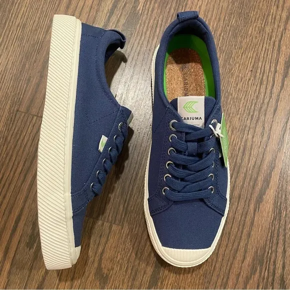 NEW Cariuma MINERAL BLUE Low Top Canvas Sneakers Shoes Women’s 10 Men’s 8.5