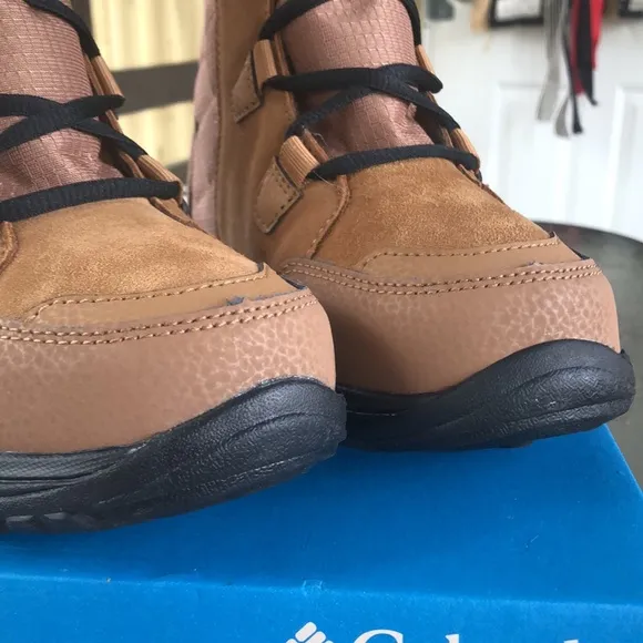New COLUMBIA Ice Maiden ll Tan Black  Insulated Winter Boots