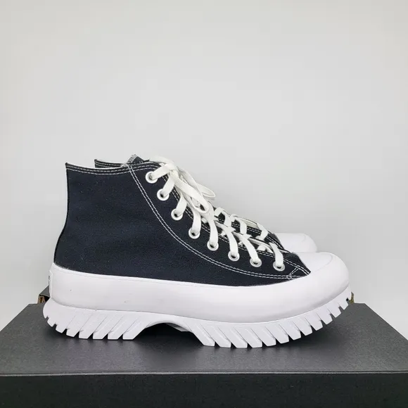 New Converse Chuck Taylor All Star Lugged 2.0 Size 10.5 Women's Shoes
