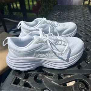 New HOKA Women’s Bondi 8 Shoes in White