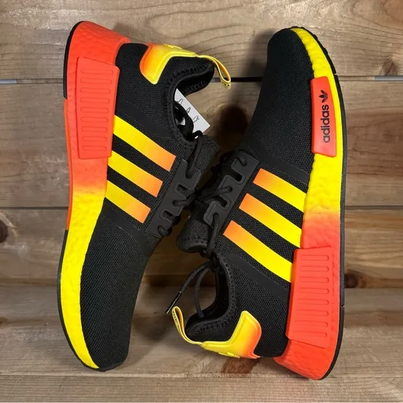 NEW Mens Size 10.5 Adidas NMD_R1 Black Orange Yellow Gradient Shoes FZ5877