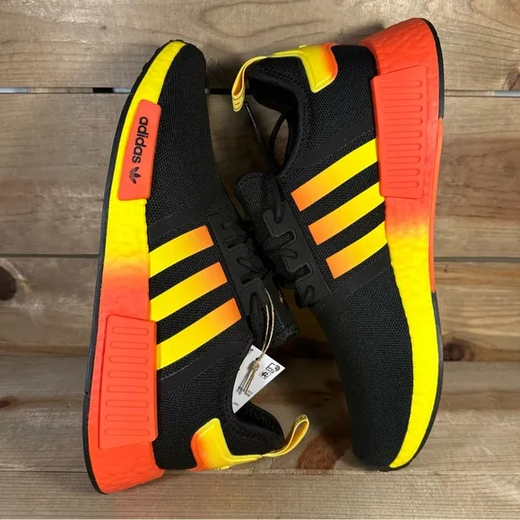 NEW Mens Size 10.5 Adidas NMD_R1 Black Orange Yellow Gradient Shoes FZ5877