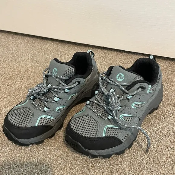 NEW Merrell Unisex Gray and Teal Hiking Shoes