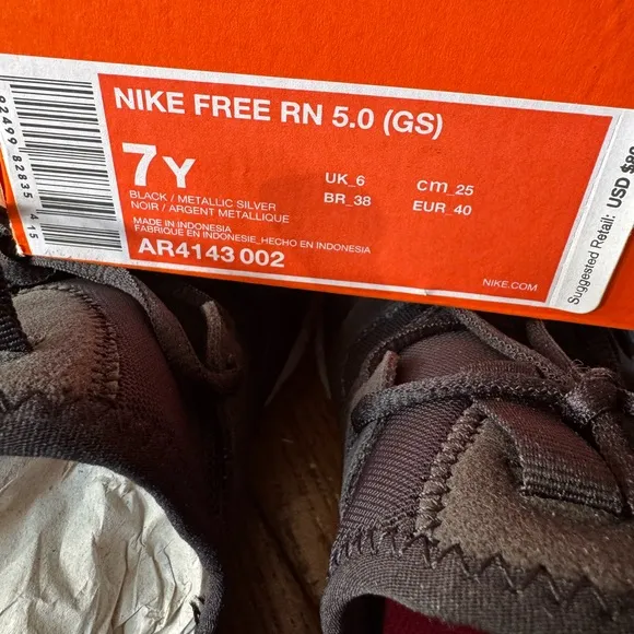 New Nike Free RN 5.0 GS Black Pink Size 7 Sneakers Shoes