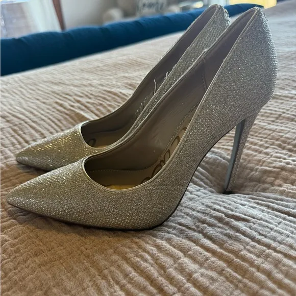 NEW Sam Edelman Women's Hazel Pointed Toe Pump size 5
