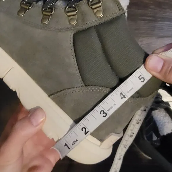 NEW Sorel Explorer Next Hiker Boots Women 12 Green Suede City Cozy Warm Gorpcore