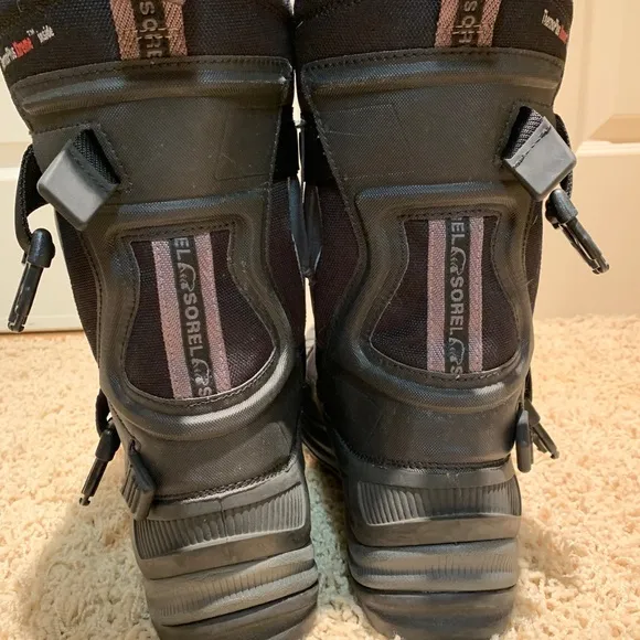 *NEW* Sorel Tac Buckle Boots