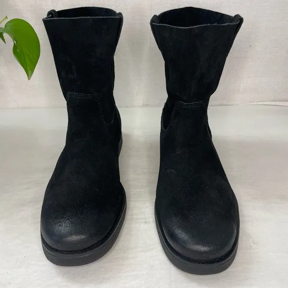 NEW UGG Josefene Short Suede‎ Boot inBlack Sz. 8