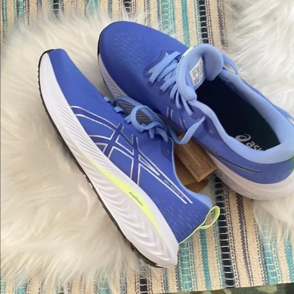 New with out box Asics Blue Athletic Shoes